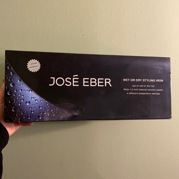 3/$60 NEW José Eber wet or dry styling iron 1.5 inch - Picture 1 of 4